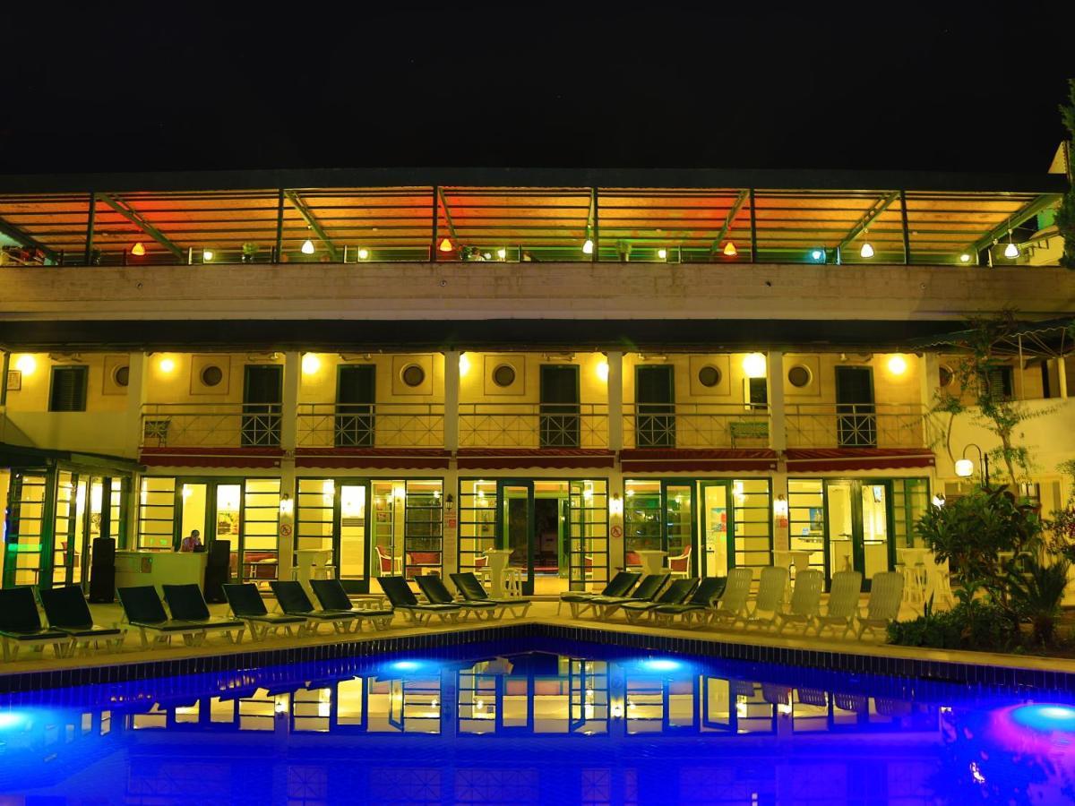 Sky Star Hotel - Bed & Breakfast Gümbet Eksteriør billede
